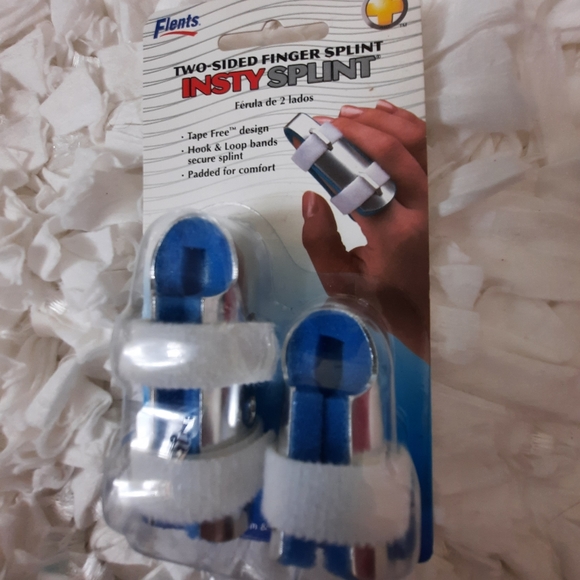 4 /$20 Flents Insty Splint Two Sided Finger Splints Pack NWOT Injuries Tape Free - Picture 3 of 7